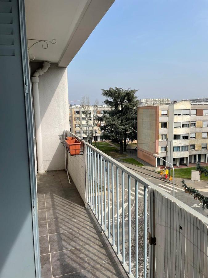 Le Parilly- Appartement 3 Chambres-Parc Parilly Bron Extérieur photo